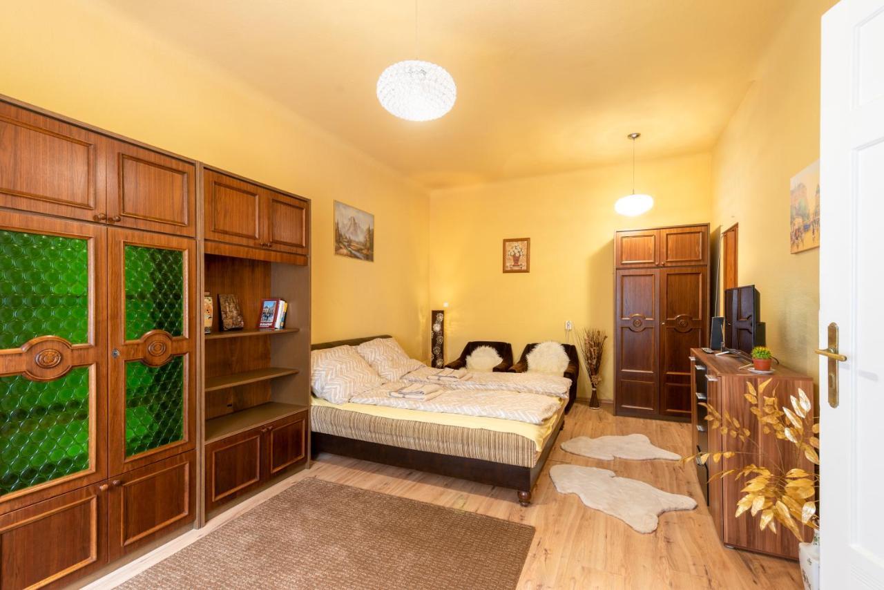 Budapest Central Vintage Apartment Luaran gambar